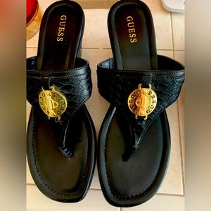 Guess platform sandals 3 inches black new